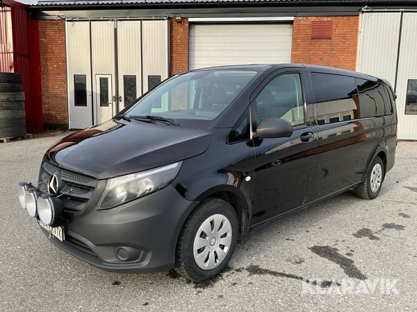 Minibuss Mercedes-Benz Vito Tourer