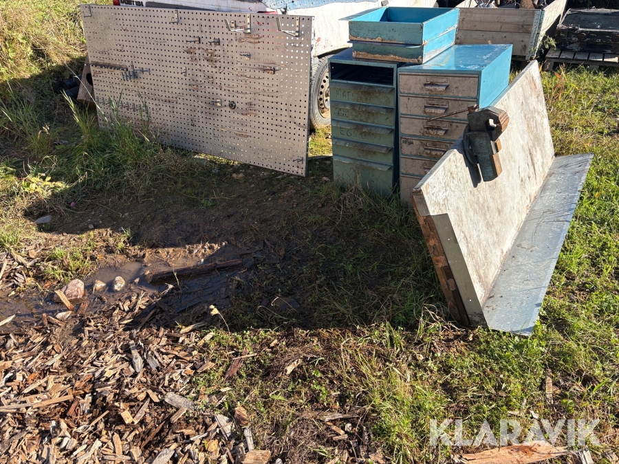 Verktygstavla, skruvstycke och hurtsar