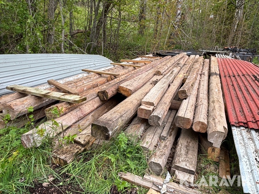 Parti med byggtimmer