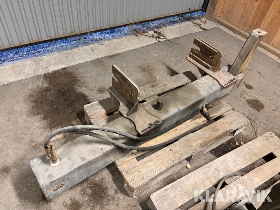 Bakre bommar till lastbil Mähler US-84 3 st