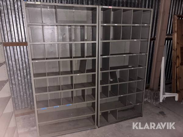 Förvaringshyllor 2st