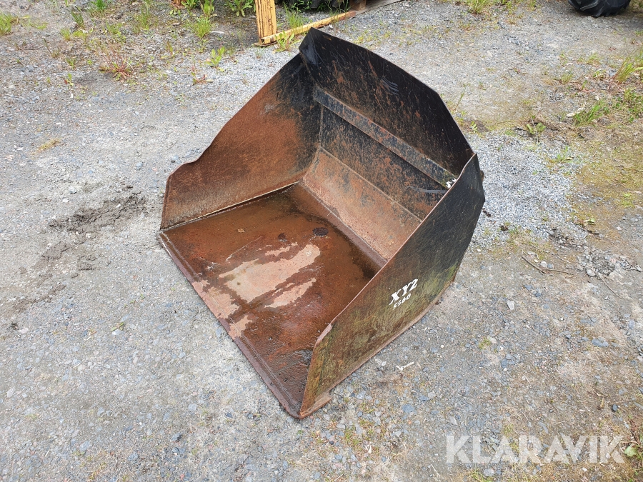 Grusskopa till traktor XYZ SMS fäste