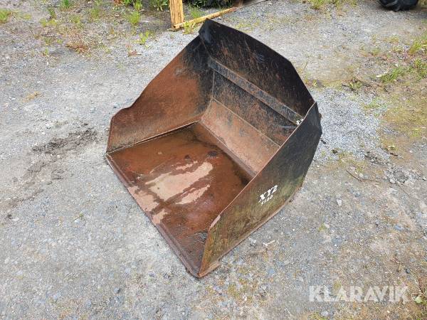Grusskopa till traktor XYZ SMS fäste