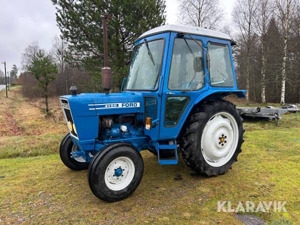 Traktor Ford 4100