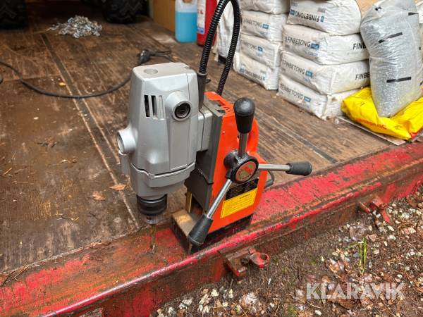 Magnetborrmaskin DETU V9116