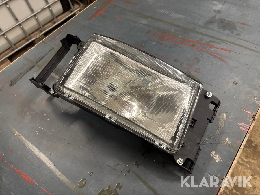 Framlyckta Scania Höger