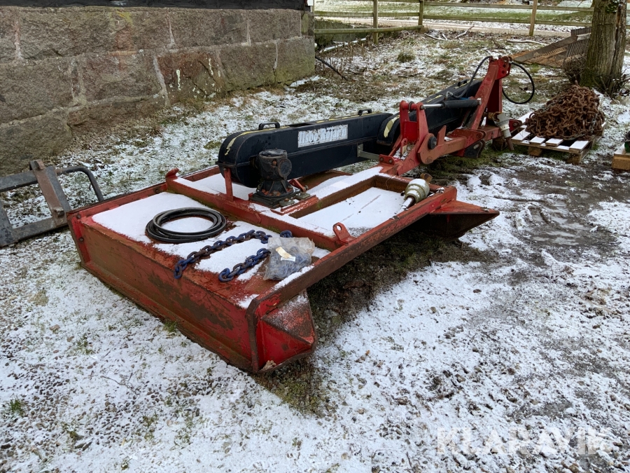 Buskröjare till traktor med trepunktfäste Ilsbo röjarn M150