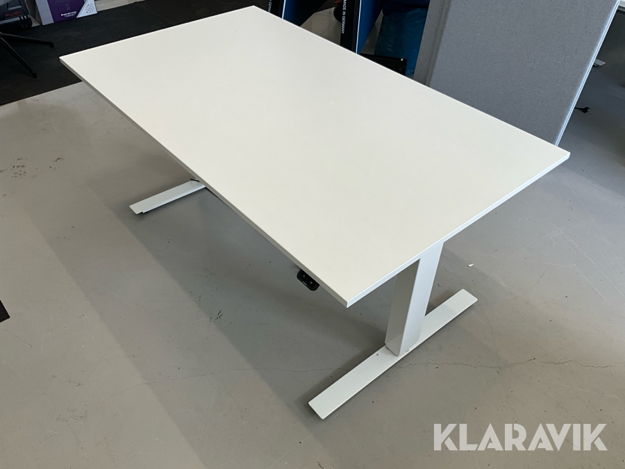 Skrivbord höj och sänkbart