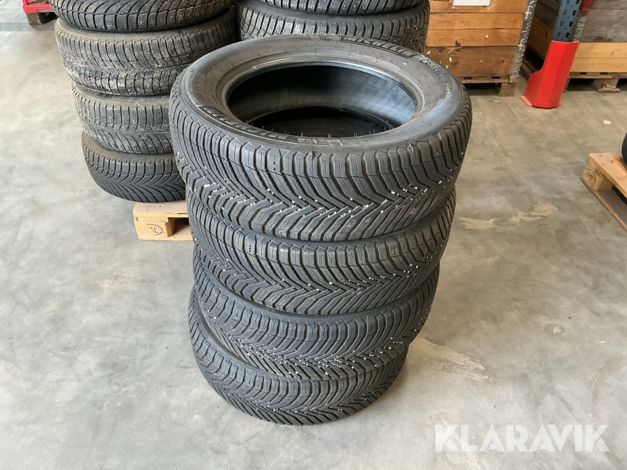 Friktionsdäck Michelin Crossclimate 2 235/60 R18 4st