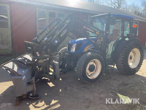 Traktor New Holland TN75DA