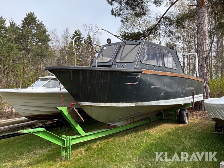 Stålbåt Volvo Penta med trailer
