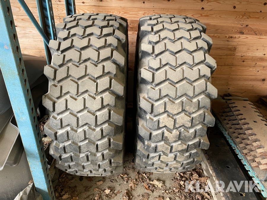 Entreprenaddäck Nokian Tractor Industri 420/65R24 2st