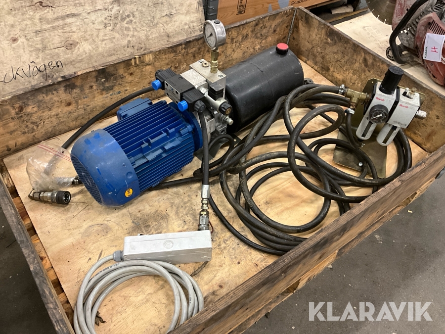 Hydraulaggregat med styrskåp