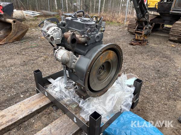 Motor Kubota D722-EF13