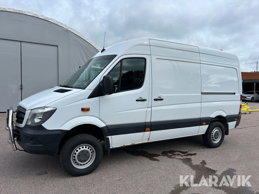Skåpbil Mercedes-Benz 316 CDI 4WD går att lägga ur