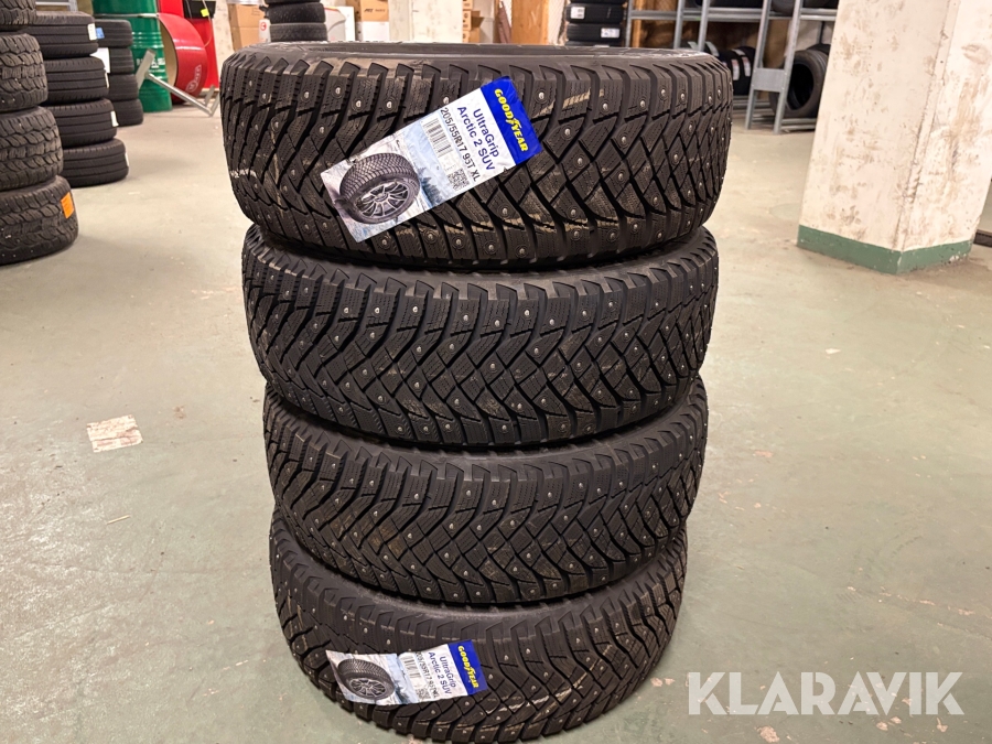 Däck Goodyear UltraGrip Arctic 2 SUV 4st