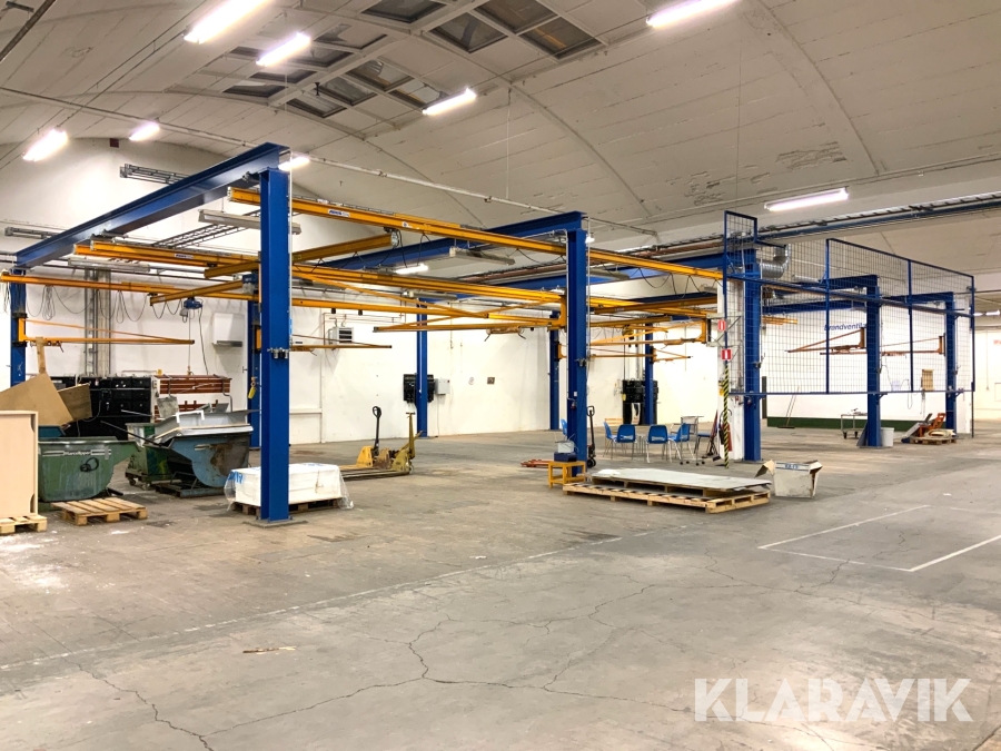 Travers Abus 23m x 11m