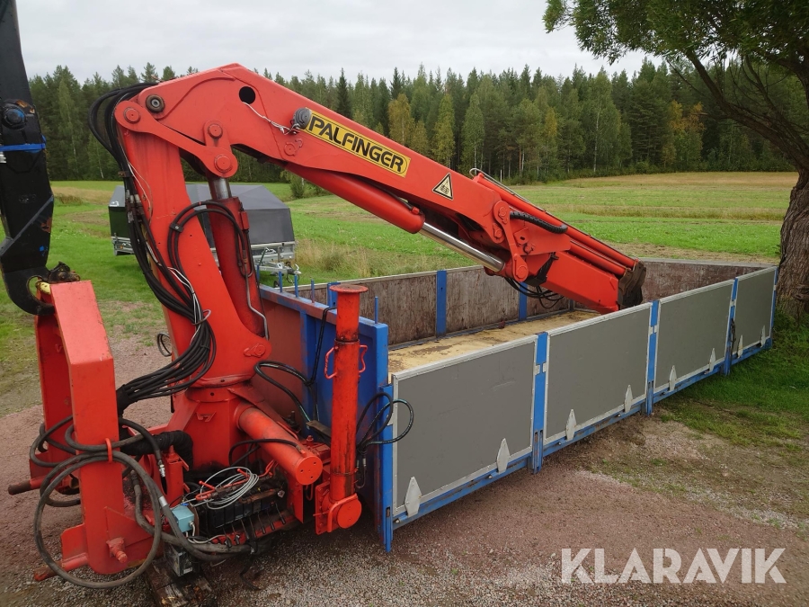 Lastväxlarflak med kran