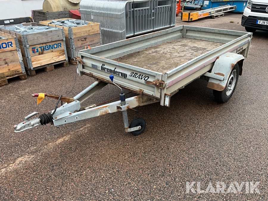 Personbilssläp Brenderup 73E