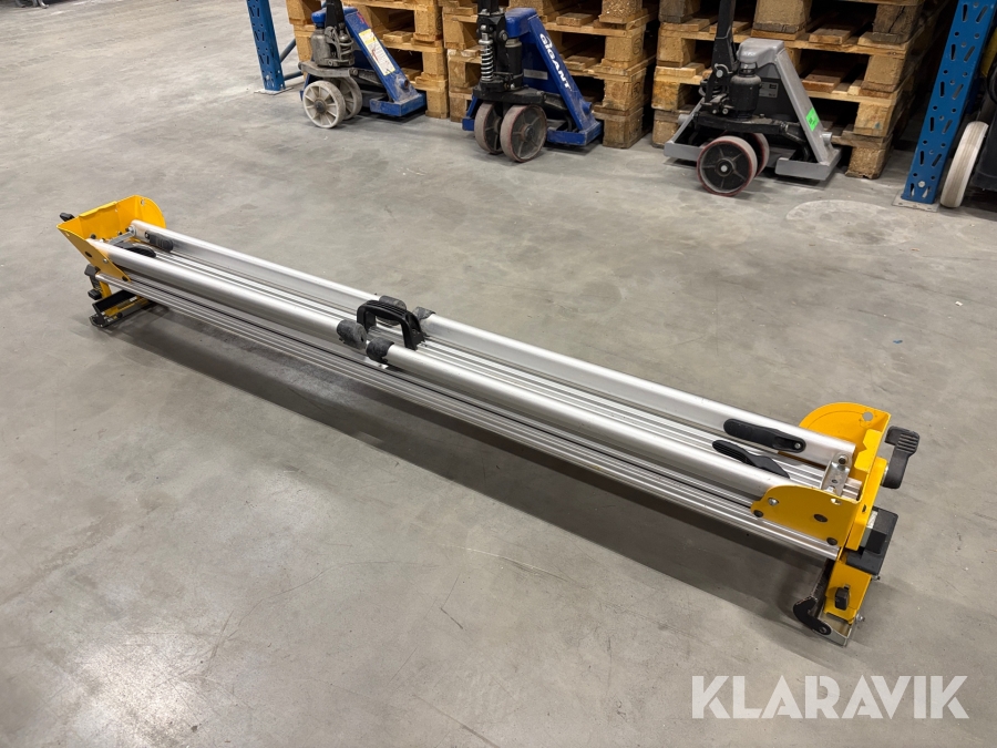 Sågbord/Stativ till kap & gersåg Dewalt DE 7023