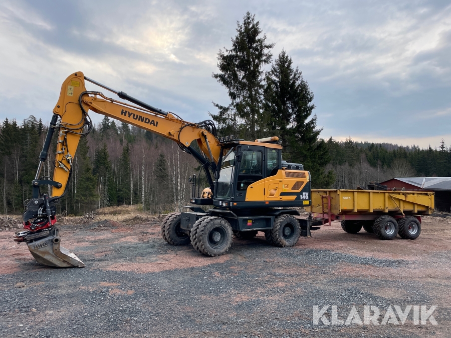 Hjulgrävare Hyundai HW140 vagn och 9 redskap