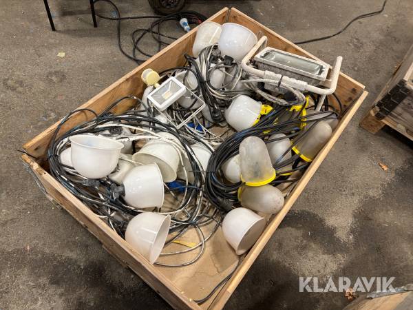 Pall med blandad belysning