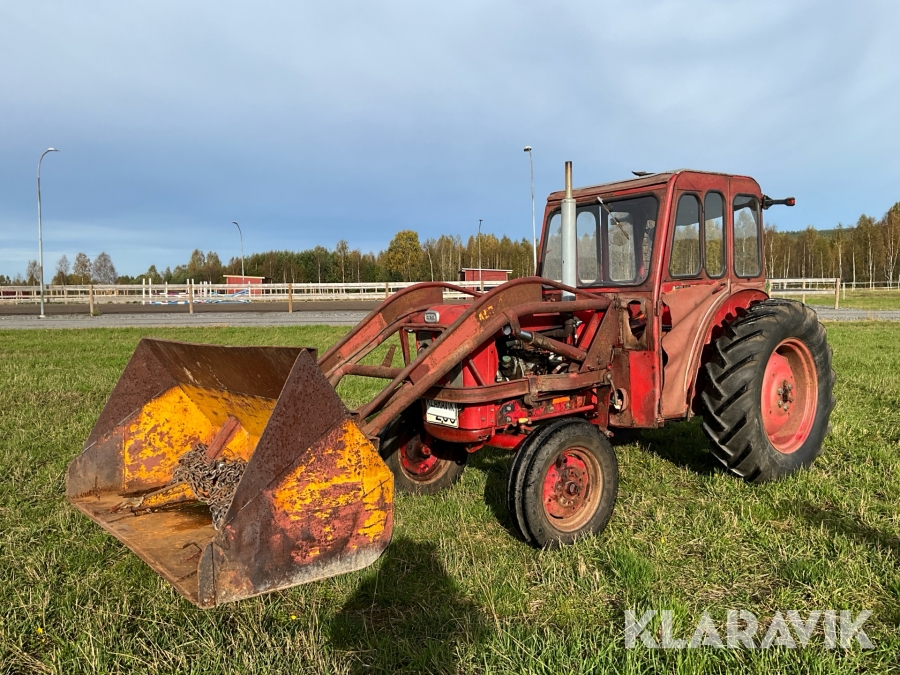 Veterantraktor Bolinder-Munktell BM 320 Buster