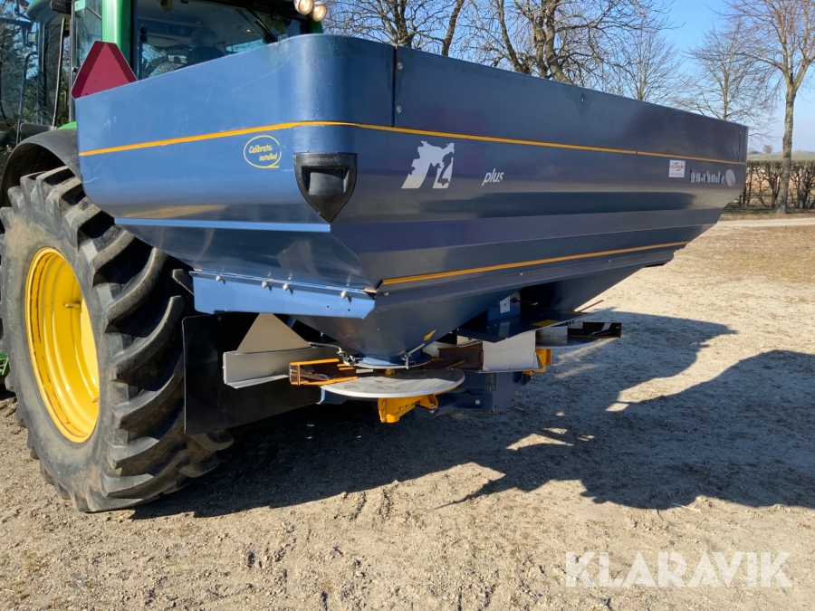 Gödningsspridare Bogballe M2 plus 12/24 meter