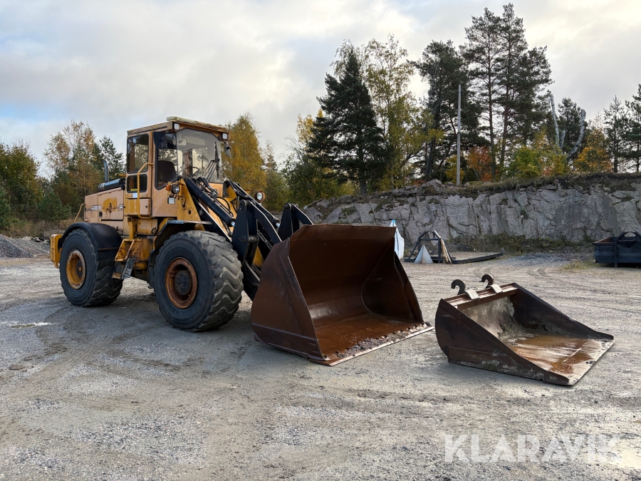Hjullastare Ljungby Maskin 1631 med skopor
