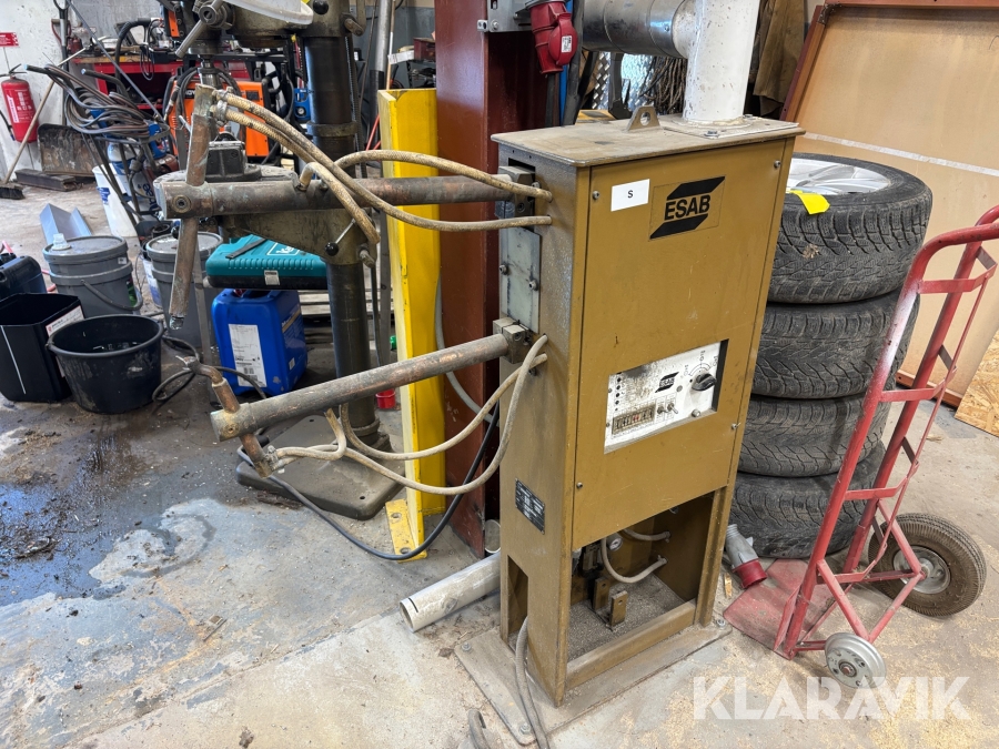 Punktsvets ESAB ZPBB-125 med utsug
