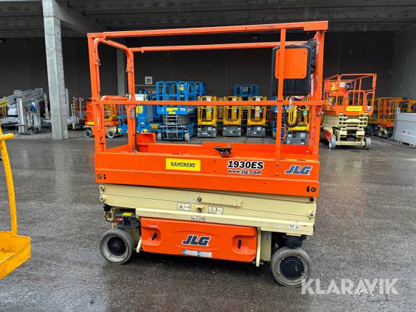 Saxlift med utskjut JLG 1930 ES