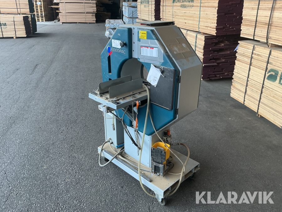 Sträckfilmsplastare Robopac Compacta 400/M