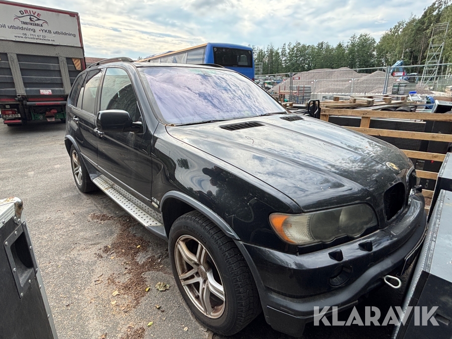 BMW X5 4.6SI