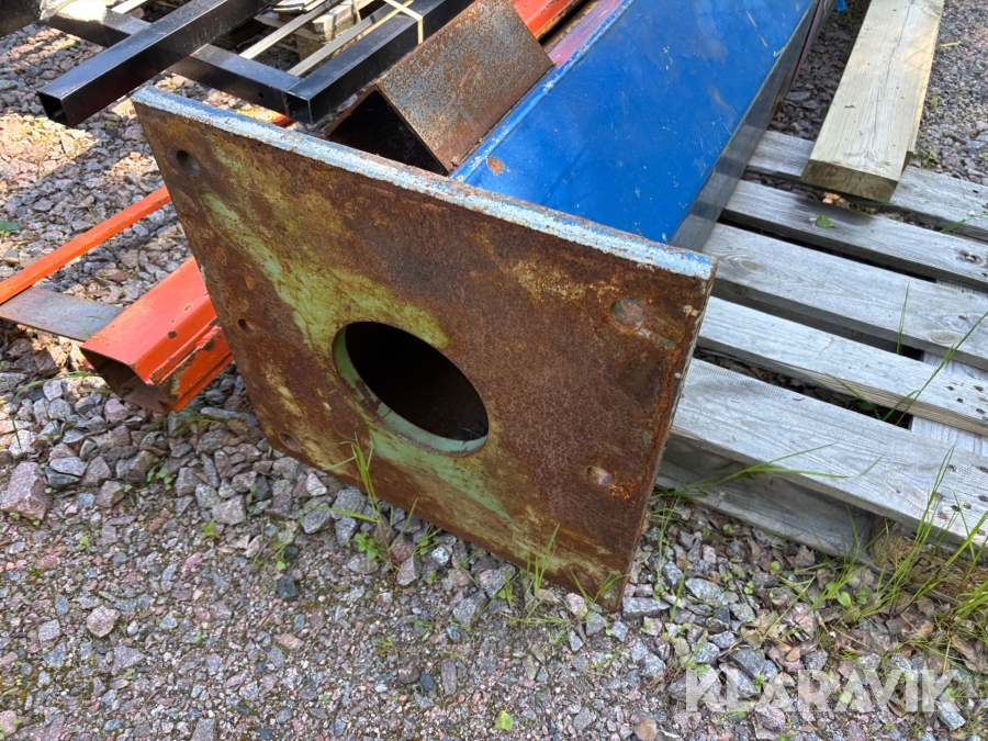 Pelarsvängkran Demag