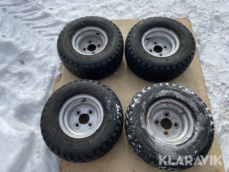 Däck till Avant kompaktlastare 4st