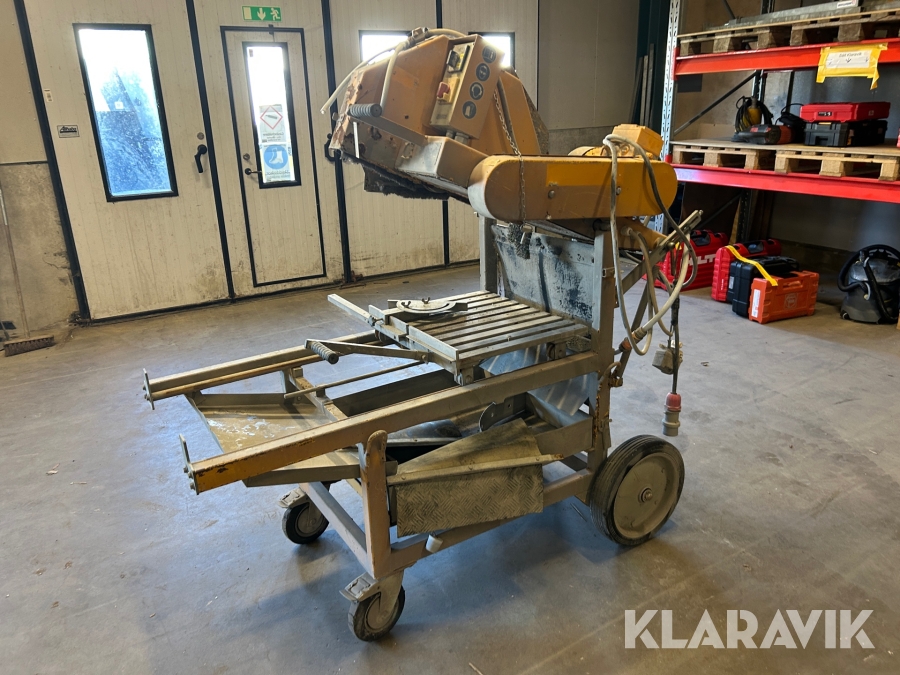 Kapmaskin på stativ Cedima CTS 265