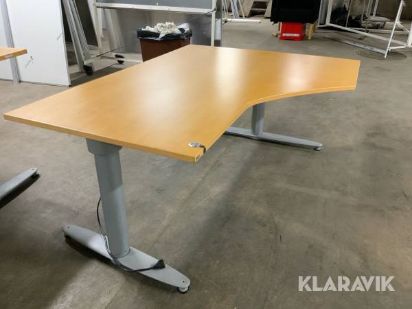 Skrivbord höj och sänkbar Kinnarps
