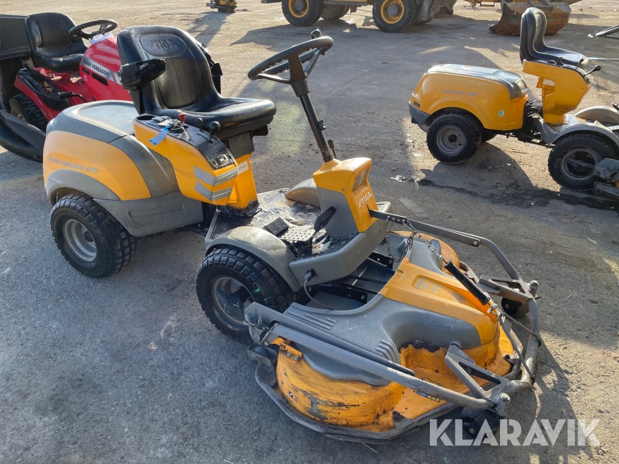 Gräsklippare Stiga Park PRO svan 4wd