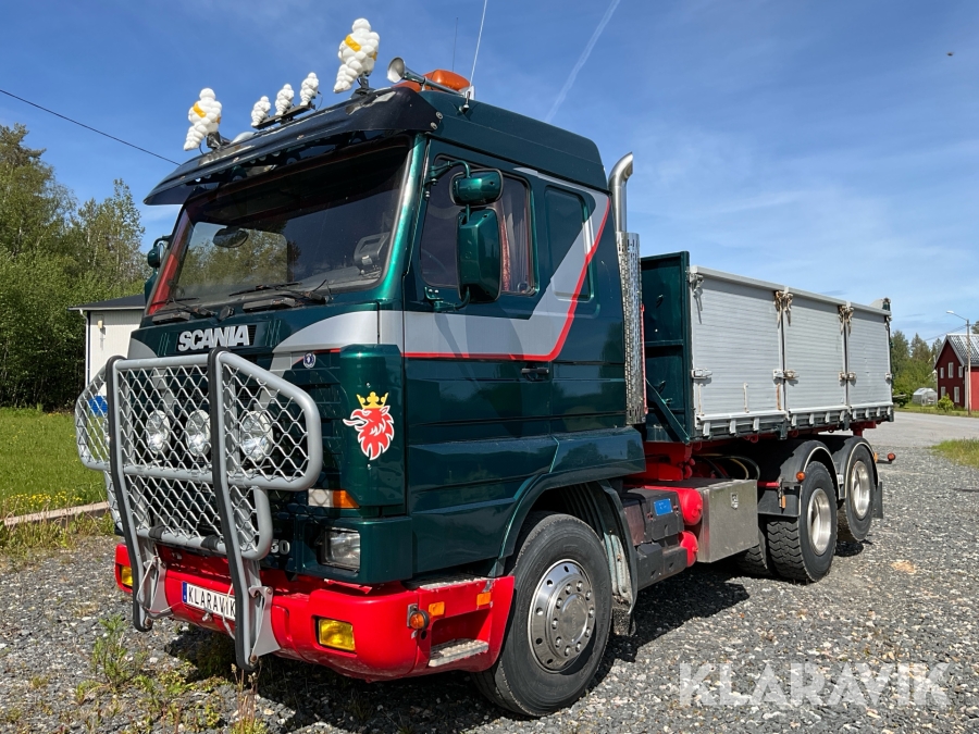 Lastbil Scania R143H med laxålås och vändskiva