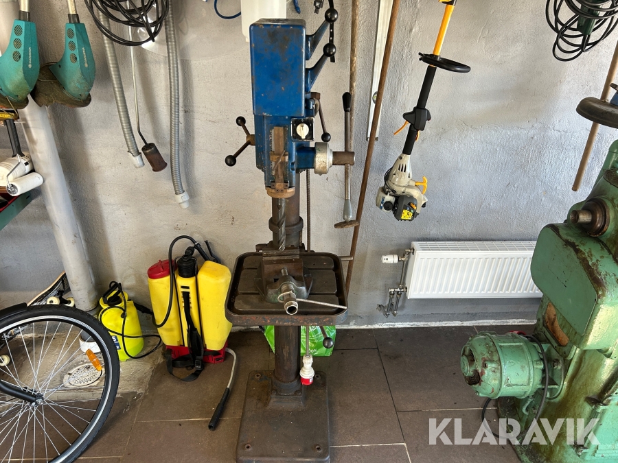 Pelarborrmaskin Bergman Borr P8