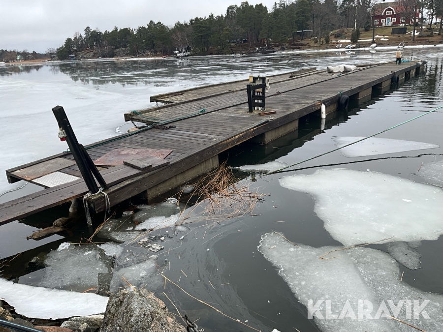 Brygga 32meter betong/trä