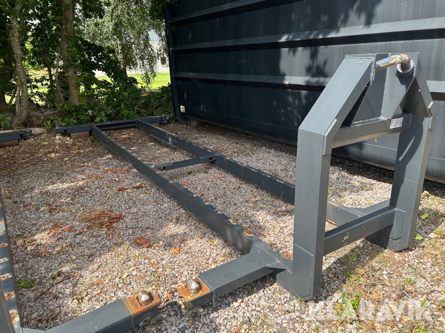 Lastväxlarram med containerlås Flakab