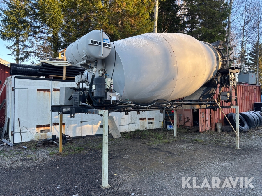 Betongroterare 9 m3 Liebherr Laxolås 9 m MSM ränna med fjärr