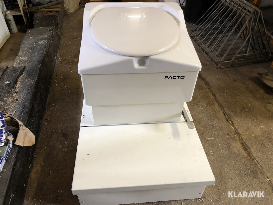 Pacto Torrtoalett inkl Podium