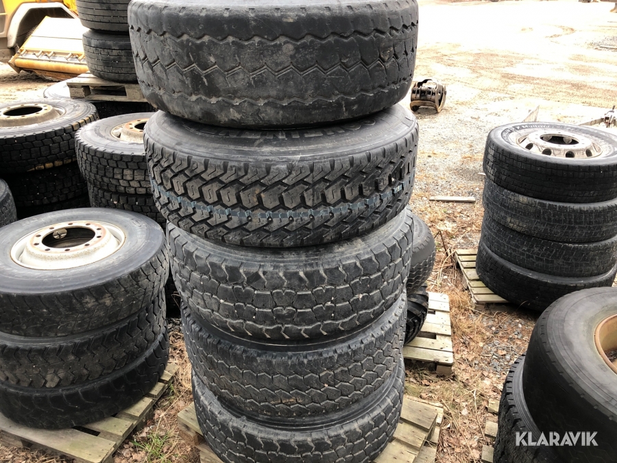 Trailerdäck med fälgar 5 st