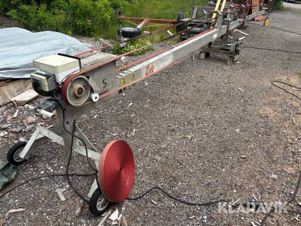 Tegeltransportör Lift För Taktegel Going up