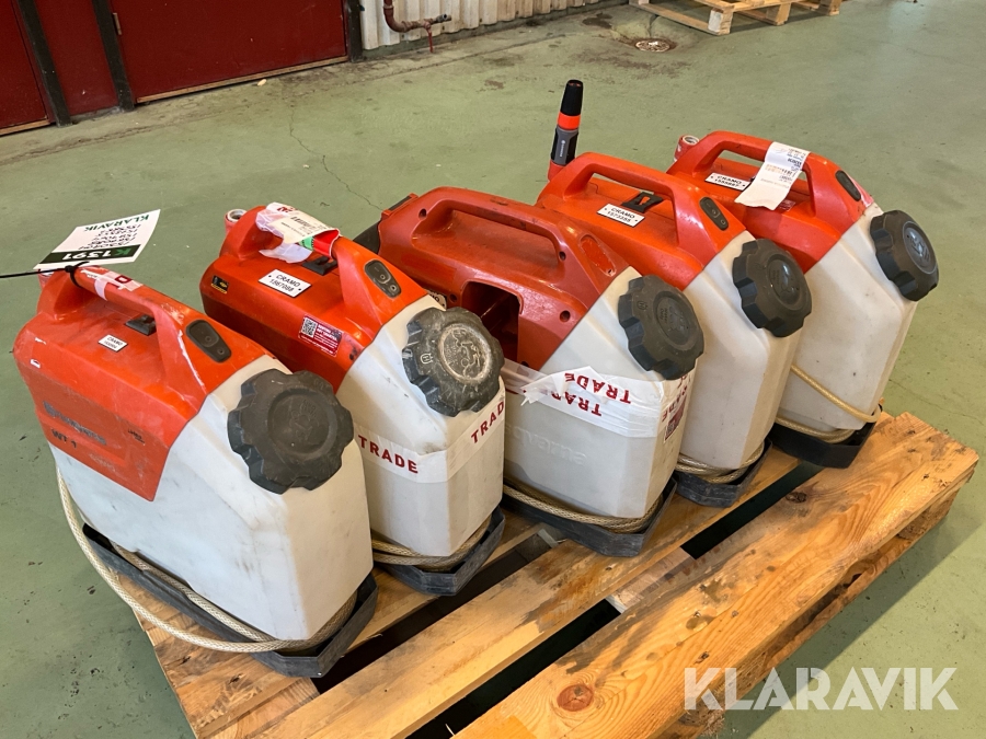 Vattentank med batteridriven pump 2st Husqvarna WT15 / WT15i