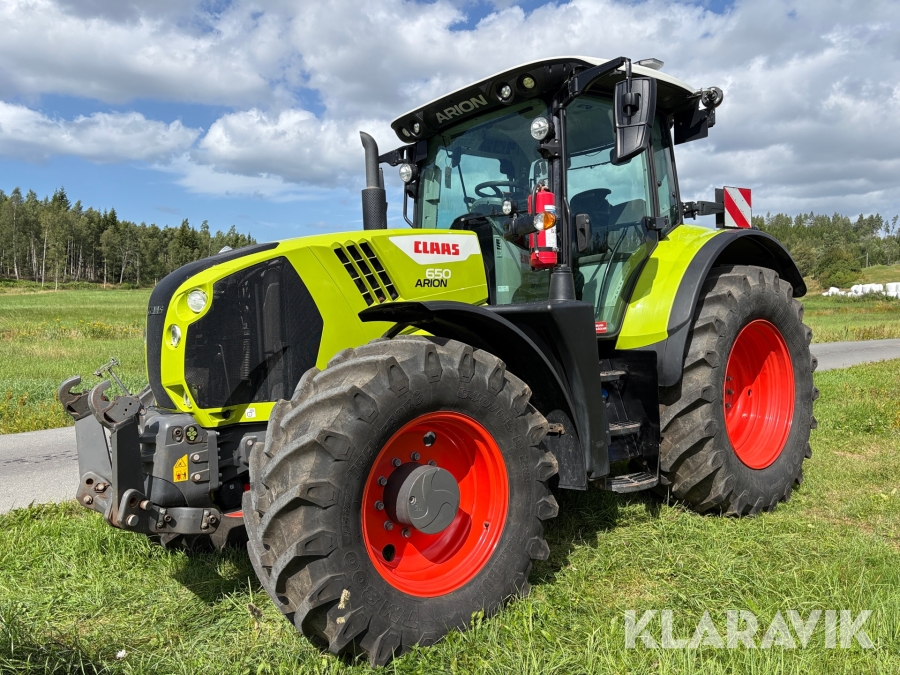 Traktor Claas 650 Arion