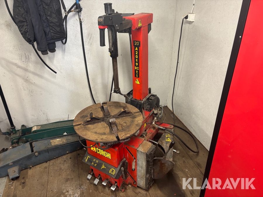 Däckmaskin Corghi A2019 TI