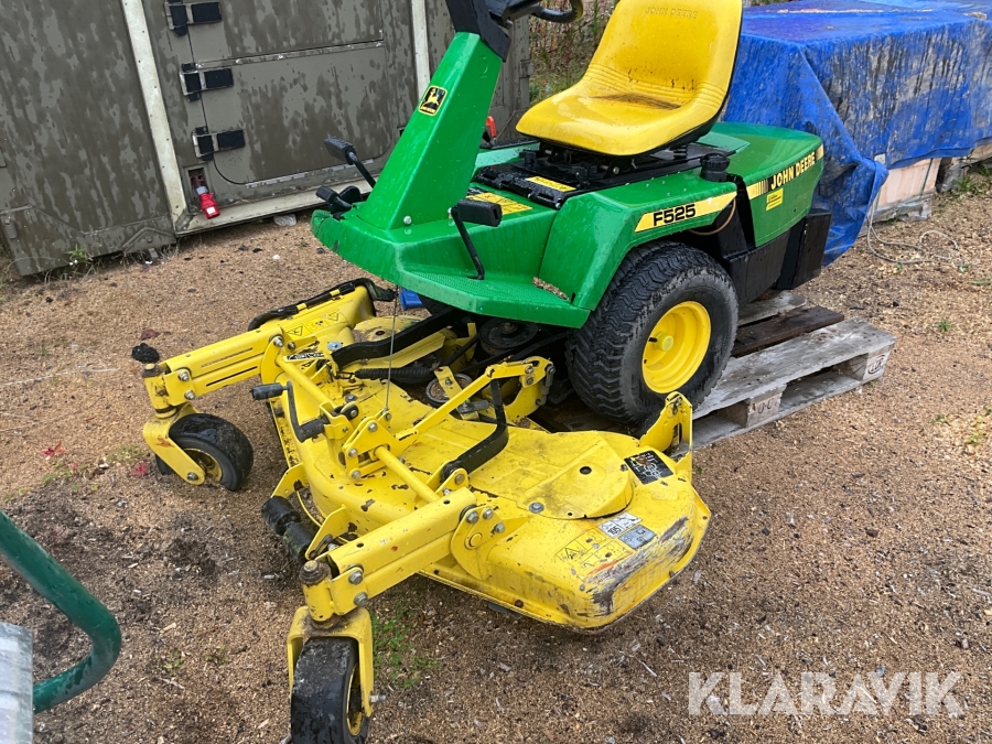Gräsklippare John Deere F525